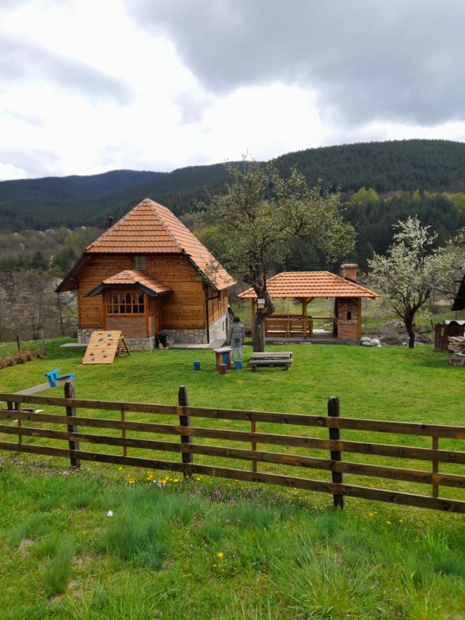 Kuca Karajic Villa Kremna Dış mekan fotoğraf